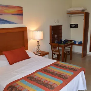suites-sanrey.allrivieramayahotels.com/